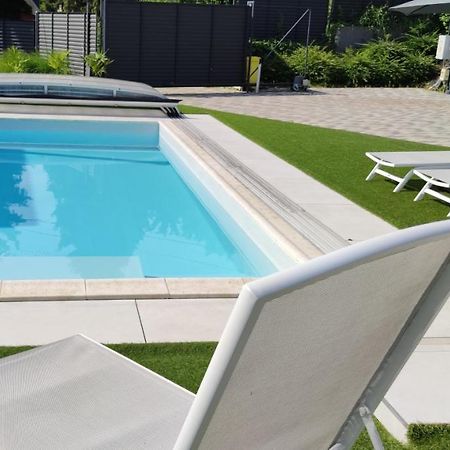 Aqua Solar Apartmanhaz Miskolc Luaran gambar