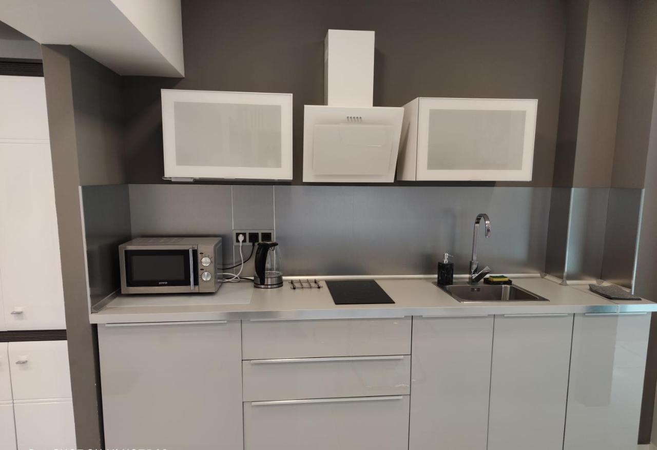 Aqua Solar Apartmanhaz Miskolc Luaran gambar