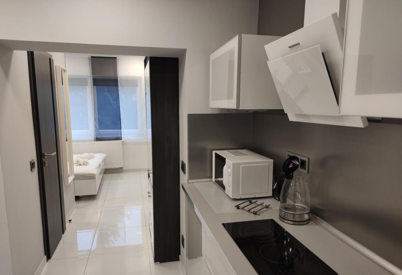 Aqua Solar Apartmanhaz Miskolc Luaran gambar