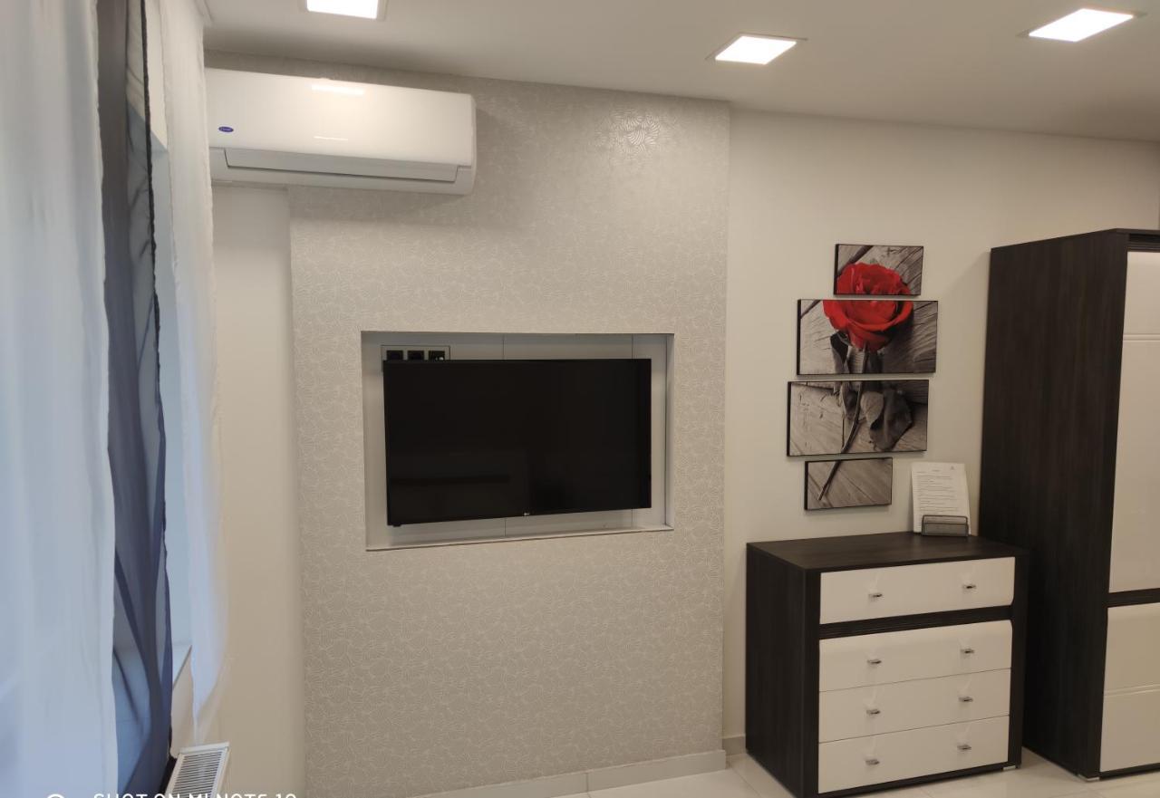 Aqua Solar Apartmanhaz Miskolc Luaran gambar
