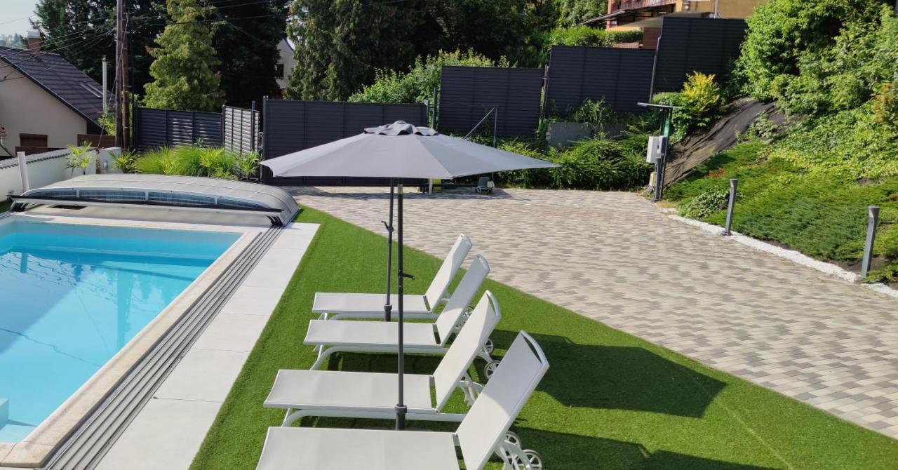 Aqua Solar Apartmanhaz Miskolc Luaran gambar