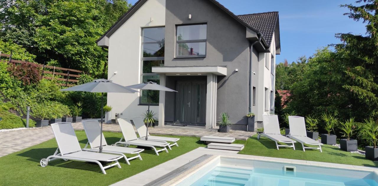 Aqua Solar Apartmanhaz Miskolc Luaran gambar
